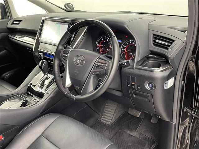 ヴェルファイア ２．５Ｚ　Ｇエディション　サンルーフ　後席モニター　純正１０型ナビ　バックカメラ　レーダークルコン　衝突軽減ブレーキ　レーンキープ　両側電動スライドドア　パワーバックドア　シートベンチレーション／ヒーター　ステアリングヒーター（23枚目）