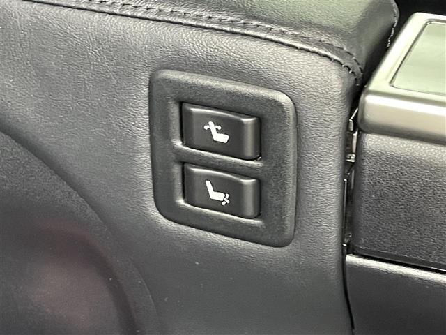 ヴェルファイア ２．５Ｚ　Ｇエディション　サンルーフ　後席モニター　純正１０型ナビ　バックカメラ　レーダークルコン　衝突軽減ブレーキ　レーンキープ　両側電動スライドドア　パワーバックドア　シートベンチレーション／ヒーター　ステアリングヒーター（38枚目）