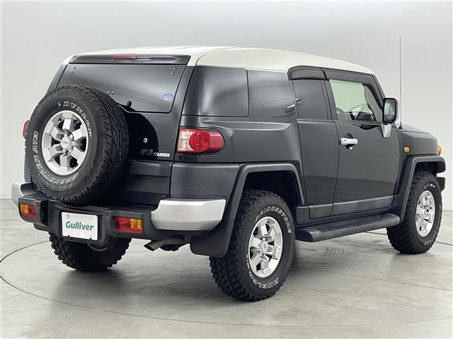 ＦＪクルーザー カラーパッケージ　アルパインナビ／フルセグＴＶ　バックカメラ　ＥＴＣ　クルーズコントロール　コーナーセンサー　リアデフロック　ウインドシールドデアイサー　横滑り防止装置　電動格納式ドアミラー　ＴＲＤアルミホイール（40枚目）