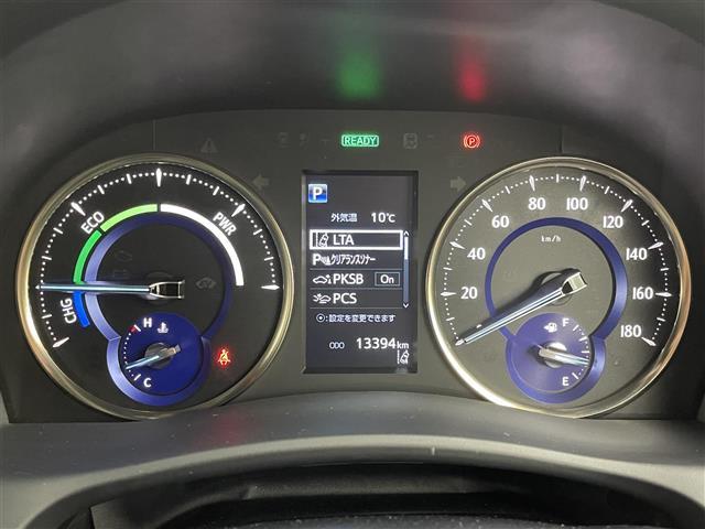 ヴェルファイアハイブリッド ゴールデンアイズＩＩＩ　後席モニター　純正９型ＤＡ　バックカメラ　デジタルルームミラー　ＥＴＣ　トヨタセーフティセンス　アクセル踏み間違い防止　ＢＳＭ　両側電動スライドドア　パワーバックドア　ヒッチメンバー　３眼ＬＥＤライト（22枚目）