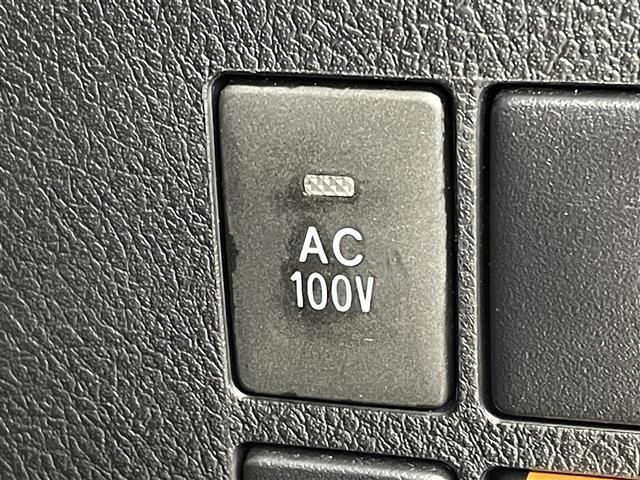 ヴェルファイアハイブリッド ゴールデンアイズＩＩＩ　後席モニター　純正９型ＤＡ　バックカメラ　デジタルルームミラー　ＥＴＣ　トヨタセーフティセンス　アクセル踏み間違い防止　ＢＳＭ　両側電動スライドドア　パワーバックドア　ヒッチメンバー　３眼ＬＥＤライト（25枚目）