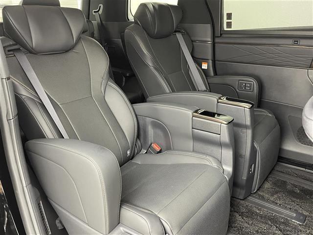 アルファードハイブリッド Z サンルーフ モデリスタエアロ/マフラー 純正14型DAナビ 全方位カメラ ワイヤレス充電 ユニバーサルステップ トヨタセーフティセンス チームメイトアドバンストパーク 両側電動スライドドア 3眼LED(15枚目)