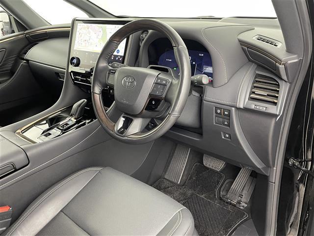 アルファードハイブリッド Z サンルーフ モデリスタエアロ/マフラー 純正14型DAナビ 全方位カメラ ワイヤレス充電 ユニバーサルステップ トヨタセーフティセンス チームメイトアドバンストパーク 両側電動スライドドア 3眼LED(23枚目)