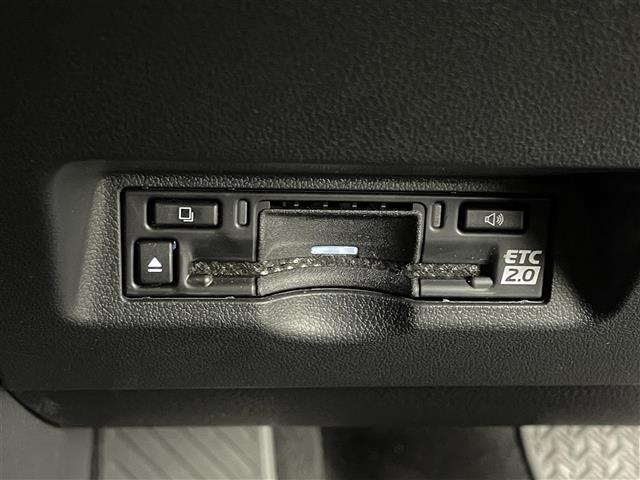 アルファードハイブリッド Z サンルーフ モデリスタエアロ/マフラー 純正14型DAナビ 全方位カメラ ワイヤレス充電 ユニバーサルステップ トヨタセーフティセンス チームメイトアドバンストパーク 両側電動スライドドア 3眼LED(29枚目)