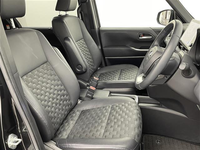 ヴォクシー ハイブリッドＳ－Ｚ　純正１０．５型ＤＡナビ　全方位カメラ　ビルトインＥＴＣ２．０　トヨタセーフティセンス　アクセル踏み間違い防止　ＢＳＭ　パーキングアシスト　シートヒーター　ハーフレザーシート　両側パワースライドドア（14枚目）