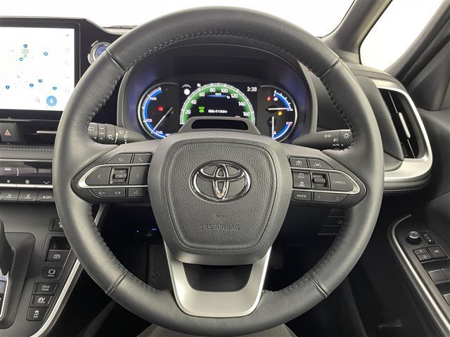 ヴォクシー ハイブリッドＳ－Ｚ　純正１０．５型ＤＡナビ　全方位カメラ　ビルトインＥＴＣ２．０　トヨタセーフティセンス　アクセル踏み間違い防止　ＢＳＭ　パーキングアシスト　シートヒーター　ハーフレザーシート　両側パワースライドドア（24枚目）