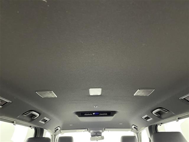 ヴォクシー ハイブリッドＳ－Ｚ　純正１０．５型ＤＡナビ　全方位カメラ　ビルトインＥＴＣ２．０　トヨタセーフティセンス　アクセル踏み間違い防止　ＢＳＭ　パーキングアシスト　シートヒーター　ハーフレザーシート　両側パワースライドドア（37枚目）