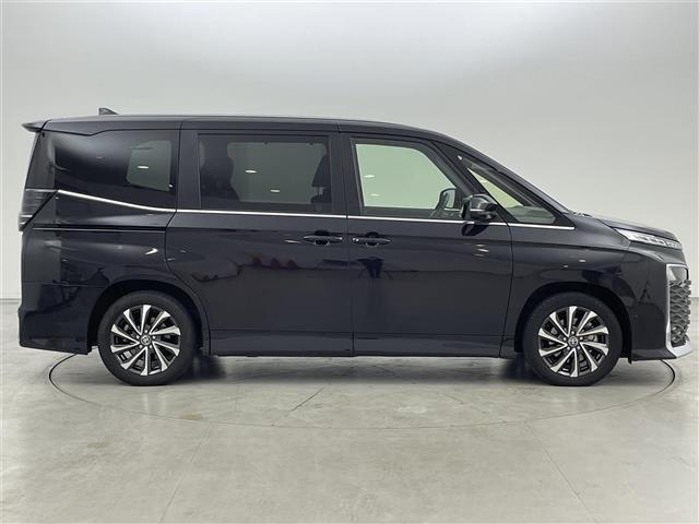 ヴォクシー ハイブリッドＳ－Ｚ　純正１０．５型ＤＡナビ　全方位カメラ　ビルトインＥＴＣ２．０　トヨタセーフティセンス　アクセル踏み間違い防止　ＢＳＭ　パーキングアシスト　シートヒーター　ハーフレザーシート　両側パワースライドドア（40枚目）