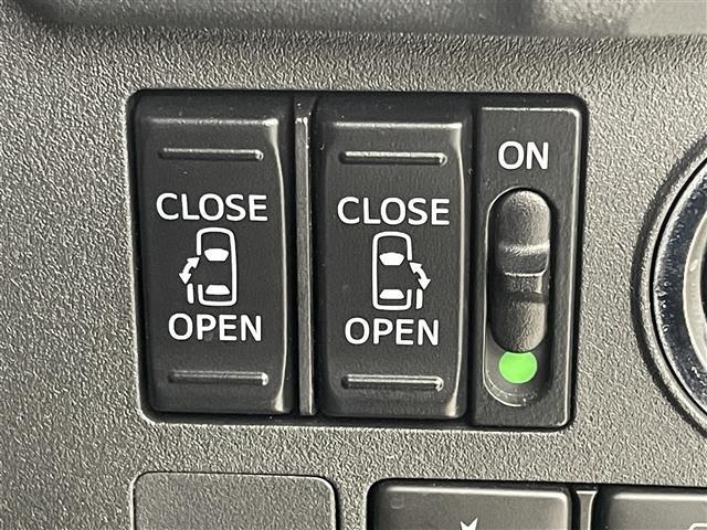 ウェイク ＧターボリミテッドＳＡＩＩＩ　純正ナビ／フルセグＴＶ　パノラマモニター　ナビ連動前方ドライブレコーダー　衝突軽減ブレーキ　横滑り防止装置　アイドリングストップ　両側電動スライドドア　プッシュスタート　純正１５インチＡＷ　ＬＥＤ（6枚目）