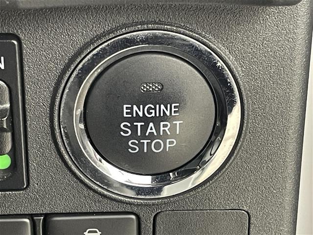 ウェイク ＧターボリミテッドＳＡＩＩＩ　純正ナビ／フルセグＴＶ　パノラマモニター　ナビ連動前方ドライブレコーダー　衝突軽減ブレーキ　横滑り防止装置　アイドリングストップ　両側電動スライドドア　プッシュスタート　純正１５インチＡＷ　ＬＥＤ（7枚目）