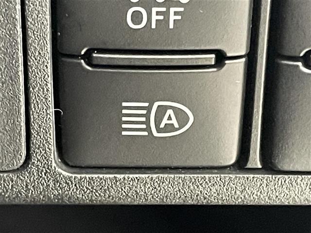 ウェイク ＧターボリミテッドＳＡＩＩＩ　純正ナビ／フルセグＴＶ　パノラマモニター　ナビ連動前方ドライブレコーダー　衝突軽減ブレーキ　横滑り防止装置　アイドリングストップ　両側電動スライドドア　プッシュスタート　純正１５インチＡＷ　ＬＥＤ（9枚目）