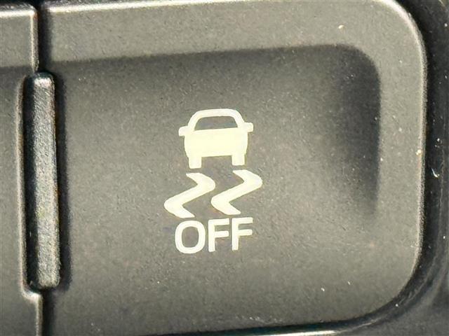 プリウス Ａ　アルパイン９型ナビ／フルセグＴＶ　バックカメラ　レーダー探知機　前方ドラレコ　ビルトインＥＴＣ　トヨタセーフティセンス　アクセル踏み間違い防止　ＢＳＭ　パーキングアシスト　ＨＵＤ　純正１５インチＡＷ（28枚目）