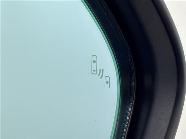 シエンタ ハイブリッドＺ　純正１０．５型ＤＡナビ／フルセグＴＶ　全方位カメラ　前後ドラレコ　レーダークルコン　コーナーセンサー　衝突軽減　レーンキープ　アクセル踏み間違い防止　ＢＳＭ　両側電動スライドドア　純正１５インチＡＷ（10枚目）