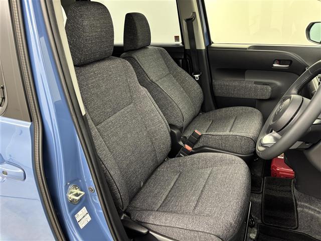 シエンタ ハイブリッドＺ　純正１０．５型ＤＡナビ／フルセグＴＶ　全方位カメラ　前後ドラレコ　レーダークルコン　コーナーセンサー　衝突軽減　レーンキープ　アクセル踏み間違い防止　ＢＳＭ　両側電動スライドドア　純正１５インチＡＷ（14枚目）