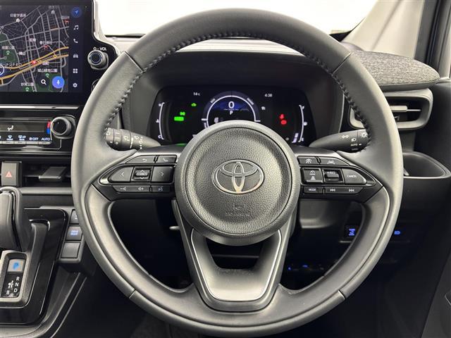 シエンタ ハイブリッドＺ　純正１０．５型ＤＡナビ／フルセグＴＶ　全方位カメラ　前後ドラレコ　レーダークルコン　コーナーセンサー　衝突軽減　レーンキープ　アクセル踏み間違い防止　ＢＳＭ　両側電動スライドドア　純正１５インチＡＷ（23枚目）