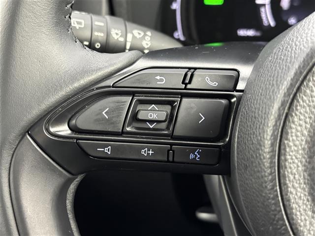 シエンタ ハイブリッドＺ　純正１０．５型ＤＡナビ／フルセグＴＶ　全方位カメラ　前後ドラレコ　レーダークルコン　コーナーセンサー　衝突軽減　レーンキープ　アクセル踏み間違い防止　ＢＳＭ　両側電動スライドドア　純正１５インチＡＷ（24枚目）