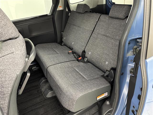 シエンタ ハイブリッドＺ　純正１０．５型ＤＡナビ／フルセグＴＶ　全方位カメラ　前後ドラレコ　レーダークルコン　コーナーセンサー　衝突軽減　レーンキープ　アクセル踏み間違い防止　ＢＳＭ　両側電動スライドドア　純正１５インチＡＷ（37枚目）