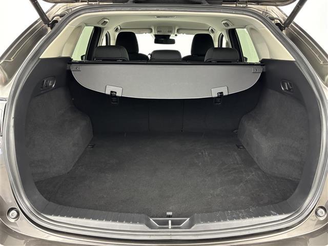 ＣＸ－５ ＸＤ　プロアクティブ　メーカーナビ　バックカメラ　ＥＴＣ　レーダークルーズコントロール　コーナーセンサー　スマートシティブレーキサポート　レーンキープ　ＢＳＭ　シートヒーター　ステアリングヒーター　パワーバックドア　ＬＥＤ（16枚目）