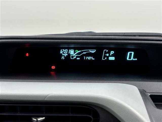 アクア Ｓ　純正ナビ／ＢＴ／フルセグＴＶ　バックカメラ　ＥＴＣ　プッシュスタート　スマートキー　電動格納式ドアミラー　ＥＣＯモード　ＥＶモード　ドアバイザー　純正１５インチアルミホイール　社外フロアマット（21枚目）