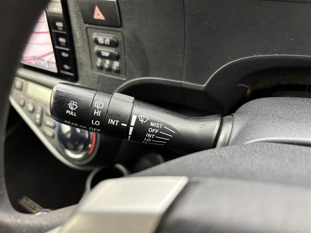 アクア Ｓ　純正ナビ／ＢＴ／フルセグＴＶ　バックカメラ　ＥＴＣ　プッシュスタート　スマートキー　電動格納式ドアミラー　ＥＣＯモード　ＥＶモード　ドアバイザー　純正１５インチアルミホイール　社外フロアマット（24枚目）