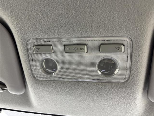 アクア Ｓ　純正ナビ／ＢＴ／フルセグＴＶ　バックカメラ　ＥＴＣ　プッシュスタート　スマートキー　電動格納式ドアミラー　ＥＣＯモード　ＥＶモード　ドアバイザー　純正１５インチアルミホイール　社外フロアマット（32枚目）