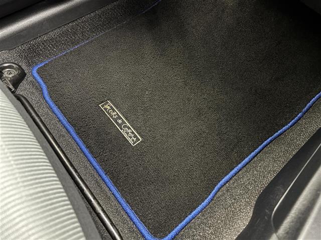 アクア Ｓ　純正ナビ／ＢＴ／フルセグＴＶ　バックカメラ　ＥＴＣ　プッシュスタート　スマートキー　電動格納式ドアミラー　ＥＣＯモード　ＥＶモード　ドアバイザー　純正１５インチアルミホイール　社外フロアマット（34枚目）