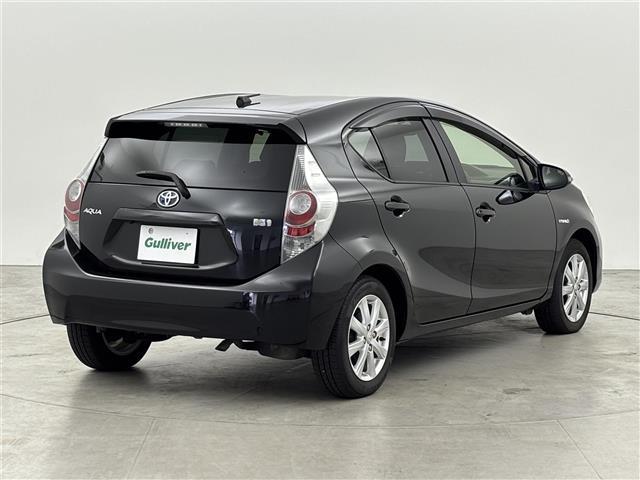 アクア Ｓ　純正ナビ／ＢＴ／フルセグＴＶ　バックカメラ　ＥＴＣ　プッシュスタート　スマートキー　電動格納式ドアミラー　ＥＣＯモード　ＥＶモード　ドアバイザー　純正１５インチアルミホイール　社外フロアマット（40枚目）