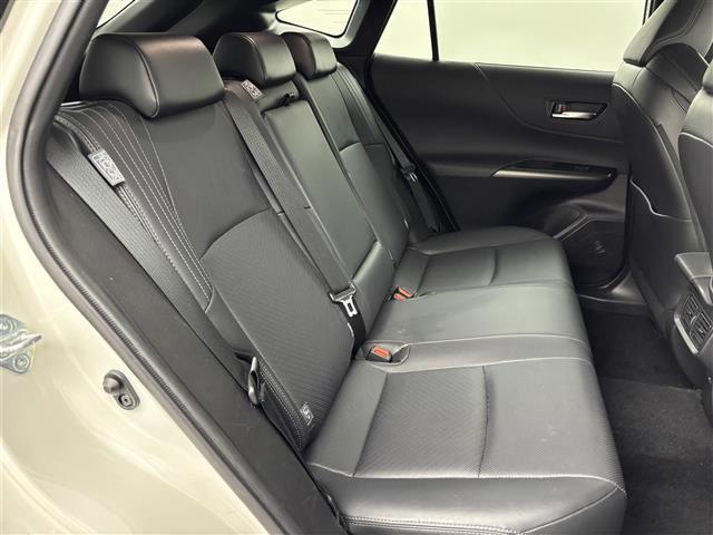 ハリアー Ｚ　レザーパッケージ　調光パノラマルーフ　モデリスタエアロ　純正１２．３型ナビ　ＪＢＬサウンド　デジタルインナーミラー　トヨタセーフティセンス　アクセル踏み間違い防止　シートベンチレーション／ヒーター　パワーバックドア（15枚目）