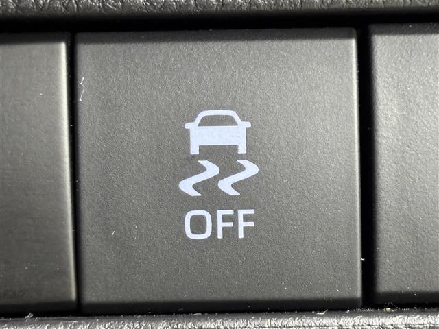 ハリアー Ｚ　レザーパッケージ　調光パノラマルーフ　モデリスタエアロ　純正１２．３型ナビ　ＪＢＬサウンド　デジタルインナーミラー　トヨタセーフティセンス　アクセル踏み間違い防止　シートベンチレーション／ヒーター　パワーバックドア（27枚目）