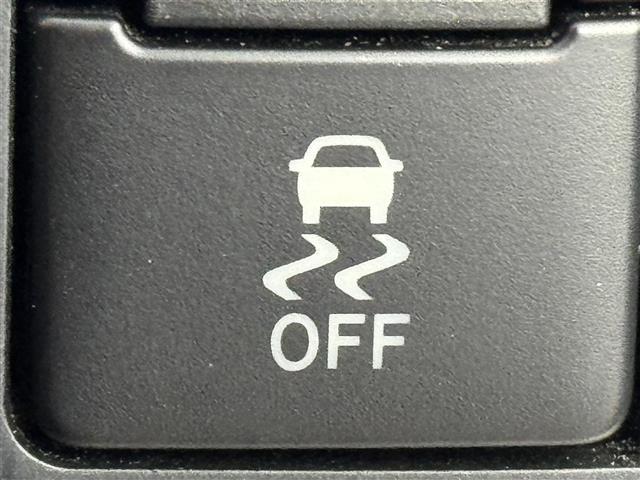 エスティマ アエラス　プレミアム　ワンオーナー　後席モニター　純正ナビ／フルセグＴＶ　バックカメラ　クルーズコントロール　衝突被害軽減ブレーキ　レーンキープ　両側電動スライドドア　ハーフレザーシート　パワーシート　純正１８インチＡＷ（29枚目）