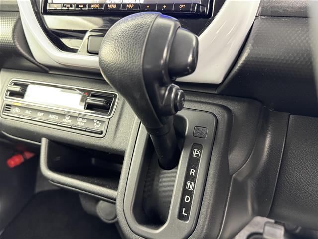 ハスラー ハイブリッドＧ　純正ナビ　衝突軽減ブレーキ　レーンキープ　コーナーセンサー　横滑り防止装置　アイドリングストップ　シートヒーター　プッシュスタート　電動格納式ドアミラー　純正フロアマット　オートライト　ドアバイザー（28枚目）