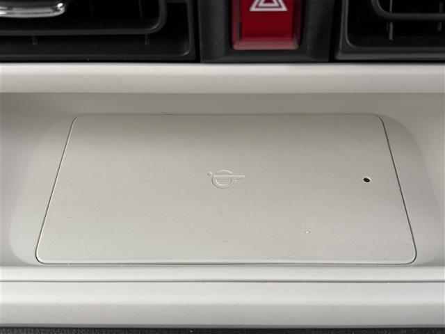 アルファード ２．５Ｓ　Ａパッケージ　後席モニター　純正１０型ナビ／フルセグＴＶ　バックカメラ　ワイヤレス充電　前後ドラレコ　レーダークルコン　コーナーセンサー　衝突被害軽減ブレーキ　レーンキープ　両側電動スライドドア　社外１８インチＡＷ（11枚目）