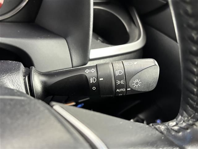 アルファード ２．５Ｓ　Ａパッケージ　後席モニター　純正１０型ナビ／フルセグＴＶ　バックカメラ　ワイヤレス充電　前後ドラレコ　レーダークルコン　コーナーセンサー　衝突被害軽減ブレーキ　レーンキープ　両側電動スライドドア　社外１８インチＡＷ（27枚目）