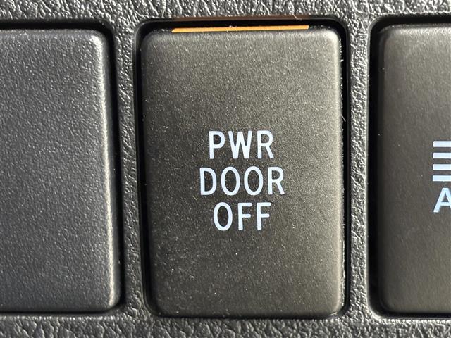 アルファード ２．５Ｓ　Ａパッケージ　後席モニター　純正１０型ナビ／フルセグＴＶ　バックカメラ　ワイヤレス充電　前後ドラレコ　レーダークルコン　コーナーセンサー　衝突被害軽減ブレーキ　レーンキープ　両側電動スライドドア　社外１８インチＡＷ（28枚目）