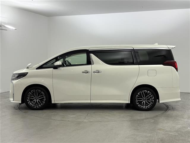 アルファード ２．５Ｓ　Ａパッケージ　後席モニター　純正１０型ナビ／フルセグＴＶ　バックカメラ　ワイヤレス充電　前後ドラレコ　レーダークルコン　コーナーセンサー　衝突被害軽減ブレーキ　レーンキープ　両側電動スライドドア　社外１８インチＡＷ（39枚目）