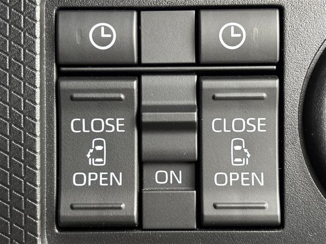 タント ファンクロスターボ　ワンオーナー　純正ディスプレイオーディオ　全方位カメラ　両側パワースライドドア　衝突軽減システム　コーナーセンサー　横滑り防止　レーンキープ　アイドリングストップ　シートヒーター　純正１５インチＡＷ（6枚目）