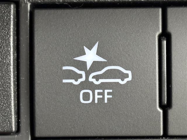 タント ファンクロスターボ　ワンオーナー　純正ディスプレイオーディオ　全方位カメラ　両側パワースライドドア　衝突軽減システム　コーナーセンサー　横滑り防止　レーンキープ　アイドリングストップ　シートヒーター　純正１５インチＡＷ（7枚目）