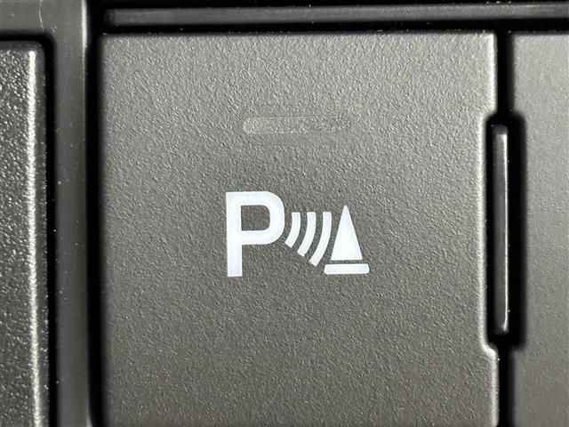 タント ファンクロスターボ　ワンオーナー　純正ディスプレイオーディオ　全方位カメラ　両側パワースライドドア　衝突軽減システム　コーナーセンサー　横滑り防止　レーンキープ　アイドリングストップ　シートヒーター　純正１５インチＡＷ（8枚目）