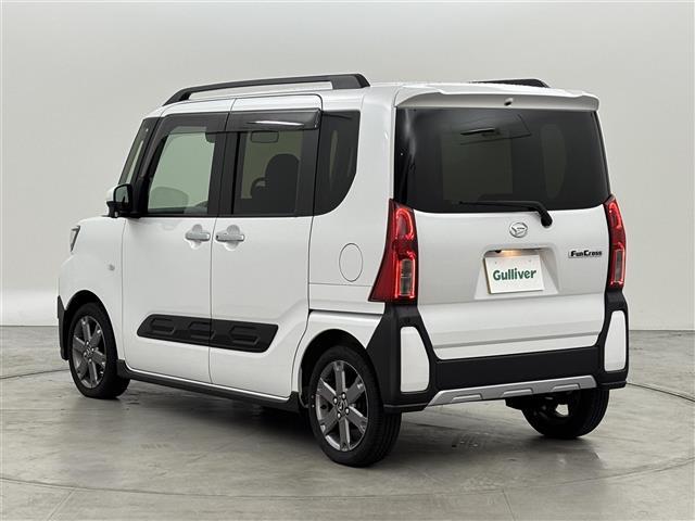 タント ファンクロスターボ　ワンオーナー　純正ディスプレイオーディオ　全方位カメラ　両側パワースライドドア　衝突軽減システム　コーナーセンサー　横滑り防止　レーンキープ　アイドリングストップ　シートヒーター　純正１５インチＡＷ（20枚目）