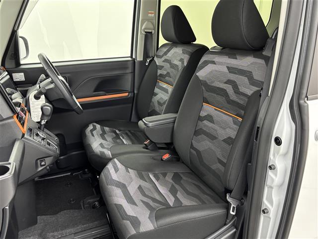 タント ファンクロスターボ　ワンオーナー　純正ディスプレイオーディオ　全方位カメラ　両側パワースライドドア　衝突軽減システム　コーナーセンサー　横滑り防止　レーンキープ　アイドリングストップ　シートヒーター　純正１５インチＡＷ（34枚目）