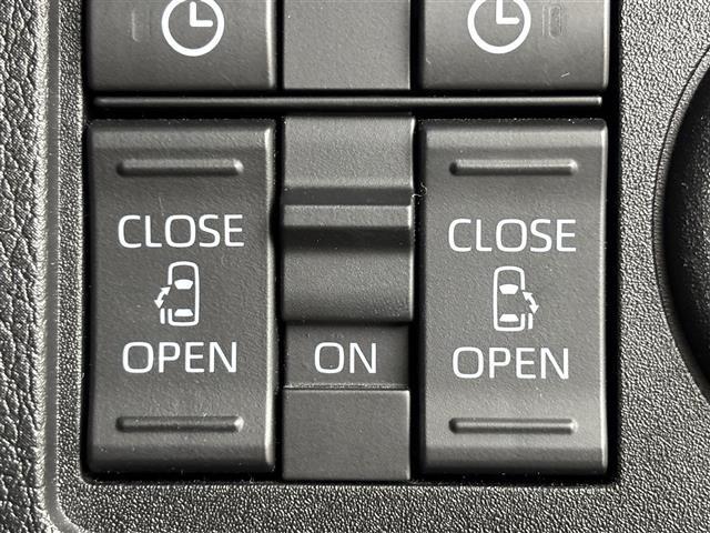 ムーヴキャンバス ストライプスＧ　社外ディスプレイオーディオ　バックカメラ　両側パワースライドドア　ワイヤレス充電　ＥＴＣ　ホッとカップホルダー　衝突軽減　レーンキープ　コーナーセンサー　アクセル踏み間違い防止　シートヒーター　ＬＥＤ（8枚目）