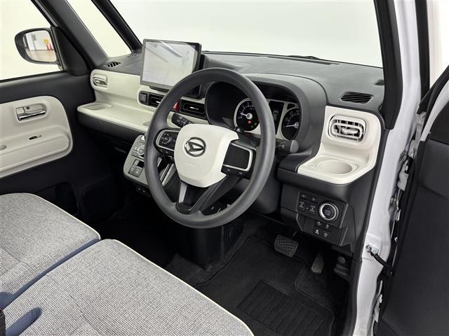 ムーヴキャンバス ストライプスＧ　社外ディスプレイオーディオ　バックカメラ　両側パワースライドドア　ワイヤレス充電　ＥＴＣ　ホッとカップホルダー　衝突軽減　レーンキープ　コーナーセンサー　アクセル踏み間違い防止　シートヒーター　ＬＥＤ（22枚目）