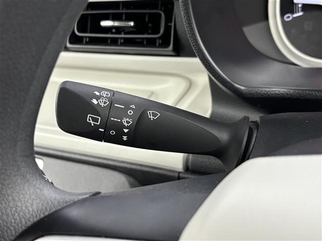 ムーヴキャンバス ストライプスＧ　社外ディスプレイオーディオ　バックカメラ　両側パワースライドドア　ワイヤレス充電　ＥＴＣ　ホッとカップホルダー　衝突軽減　レーンキープ　コーナーセンサー　アクセル踏み間違い防止　シートヒーター　ＬＥＤ（26枚目）