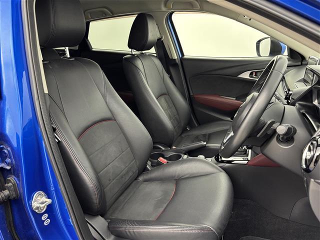 ＣＸ－３ ＸＤ　ツーリング　Ｌパッケージ　純正ナビ／フルセグＴＶ　バックカメラ　ＥＴＣ　レーダークルコン　コーナーセンサー　スマートシティブレーキサポート　レーンキープ　ＢＳＭ　パドルシフト　ハーフレザーシート　シートヒーター　ＨＵＤ　ＬＥＤ（14枚目）