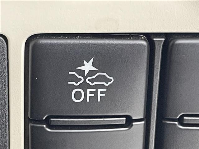 ムーヴキャンバス Ｇブラックアクセントリミテッド　ＳＡＩＩＩ　純正ナビ／フルセグＴＶ　パノラマモニター　ＥＴＣ　ナビ連動前方ドライブレコーダー　コーナーセンサー　衝突軽減ブレーキ　アイドリングストップ　両側電動スライドドア　プッシュスタート　スペアキー　ＬＥＤ（8枚目）