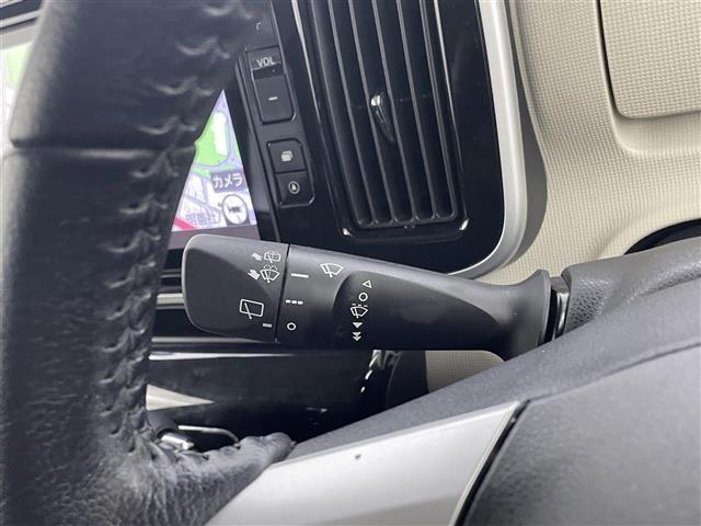 ムーヴキャンバス Ｇブラックアクセントリミテッド　ＳＡＩＩＩ　純正ナビ／フルセグＴＶ　パノラマモニター　ＥＴＣ　ナビ連動前方ドライブレコーダー　コーナーセンサー　衝突軽減ブレーキ　アイドリングストップ　両側電動スライドドア　プッシュスタート　スペアキー　ＬＥＤ（27枚目）