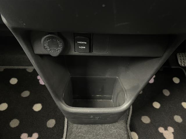 ムーヴキャンバス Ｇブラックアクセントリミテッド　ＳＡＩＩＩ　純正ナビ／フルセグＴＶ　パノラマモニター　ＥＴＣ　ナビ連動前方ドライブレコーダー　コーナーセンサー　衝突軽減ブレーキ　アイドリングストップ　両側電動スライドドア　プッシュスタート　スペアキー　ＬＥＤ（31枚目）