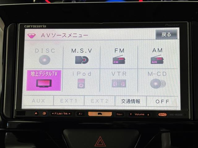 タント カスタムＲＳ　ＳＡ　純正ナビ（フルセグＴＶ）　両側電動スライドドア　衝突軽減ブレーキ　横滑り防止装置　アイドリングストップ　ＥＴＣ　ドラレコ　オートエアコン　オートライト　ＬＥＤヘッドライト　純正１５インチアルミホイール（4枚目）