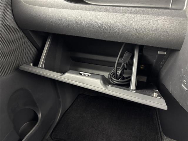 タント カスタムＲＳ　ＳＡ　純正ナビ（フルセグＴＶ）　両側電動スライドドア　衝突軽減ブレーキ　横滑り防止装置　アイドリングストップ　ＥＴＣ　ドラレコ　オートエアコン　オートライト　ＬＥＤヘッドライト　純正１５インチアルミホイール（13枚目）