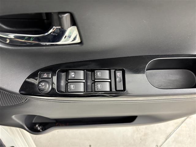 タント カスタムＲＳ　ＳＡ　純正ナビ（フルセグＴＶ）　両側電動スライドドア　衝突軽減ブレーキ　横滑り防止装置　アイドリングストップ　ＥＴＣ　ドラレコ　オートエアコン　オートライト　ＬＥＤヘッドライト　純正１５インチアルミホイール（28枚目）